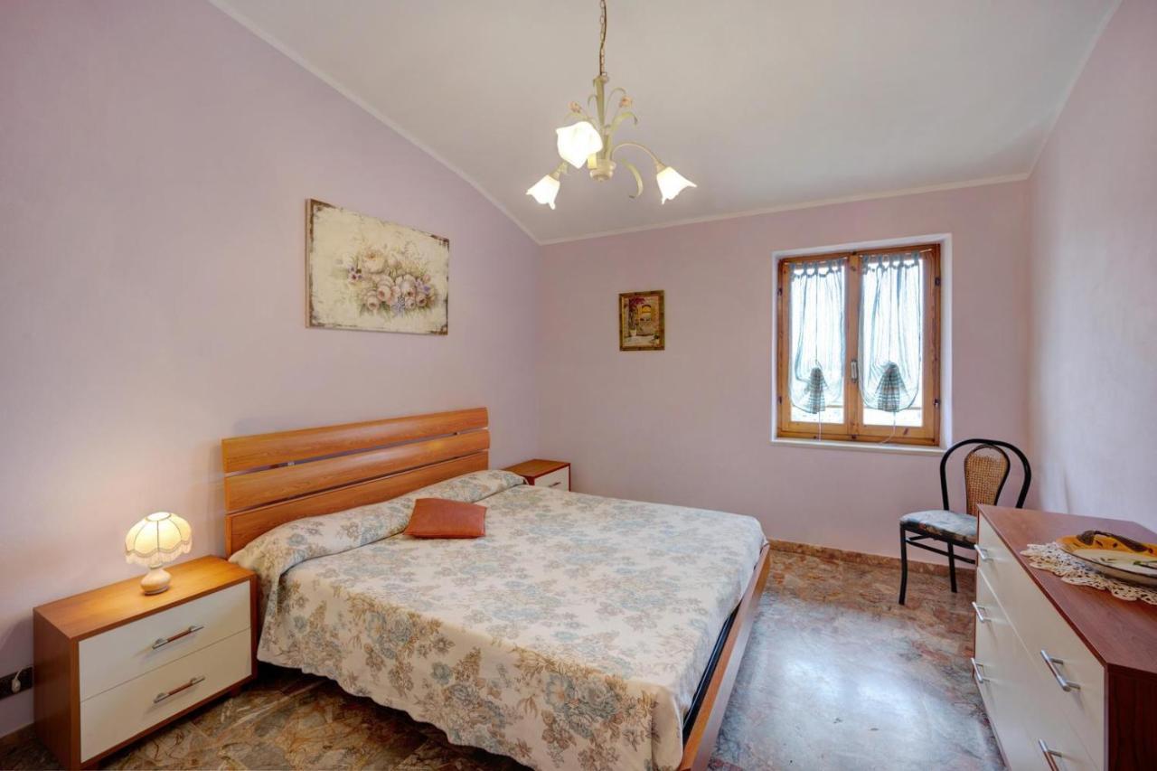 Appartement Il Poggio Di Poiolo à San Bartolomeo Al Mare Extérieur photo